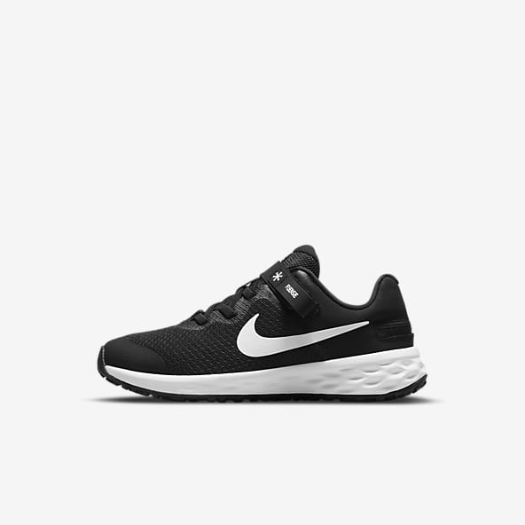 Girls junior black trainers deals